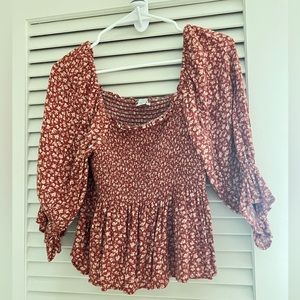 American Eagle Puffy Long Sleeve Blouse